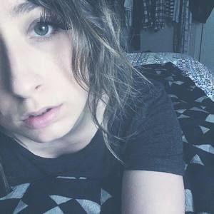 Meet your Posher, Levana